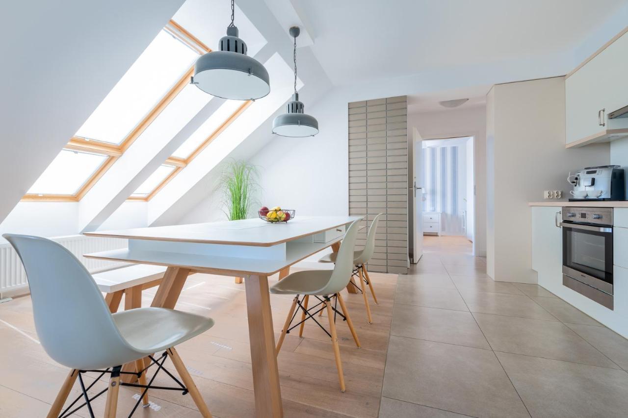 Apartament Holiday 달로브코 외부 사진
