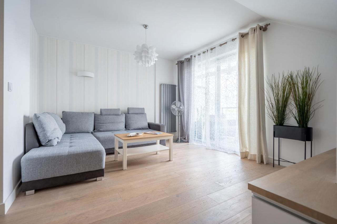 Apartament Holiday 달로브코 외부 사진