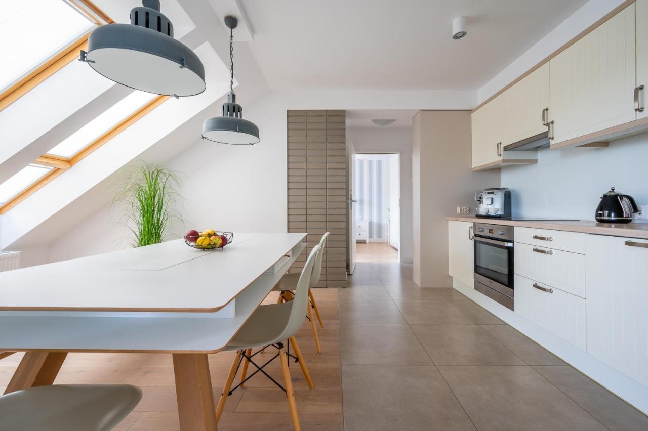 Apartament Holiday 달로브코 외부 사진